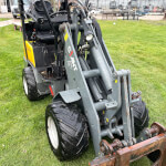 Giant 263SW shovel