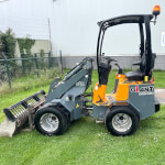 Giant 254SW shovel kniklader
