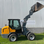 Giant V5003 CAB shovel