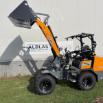 Giant G2500HD shovel Anniversary edition