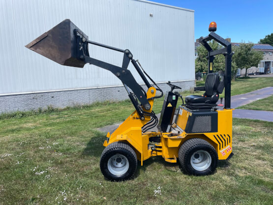 Sherpa 200 shovel