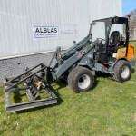 Giant G2500HD kniklader met hoge giek en ramen