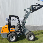 Giant G2500HD kniklader met hoge giek en ramen