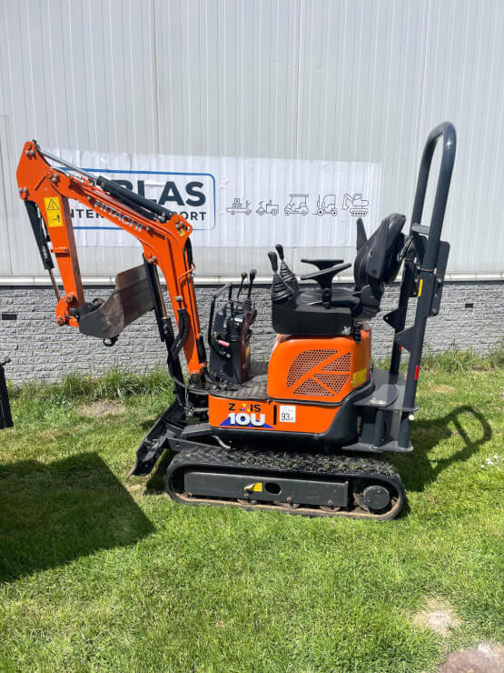 HItachi 10U met Joystick bediening sidelevel
