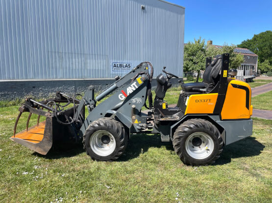 Giant 337T kniklader
