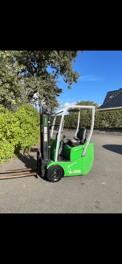 Cesab Blitz 100 triple mast 5,5 m compacte heftruck